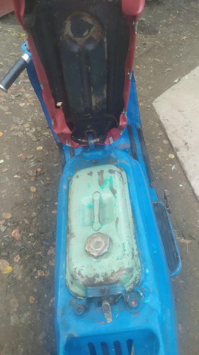 Продам мотороллер В'ятка