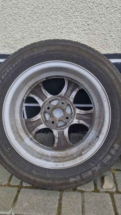 Диски /титани Suzuki Swift 4/100 R15/на літній резині Nexen 185/60/R15