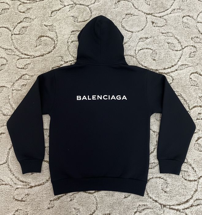 Худі Balenciaga Think Big