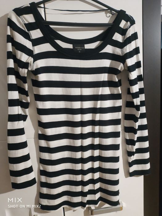 Piękna bluzeczka damska S. Reserved.