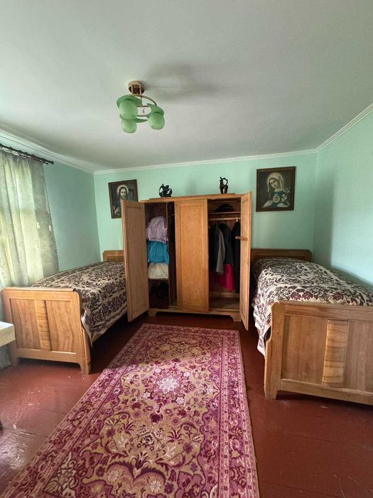 будинок та земельна ділянка 15 сот. смт. Магерів