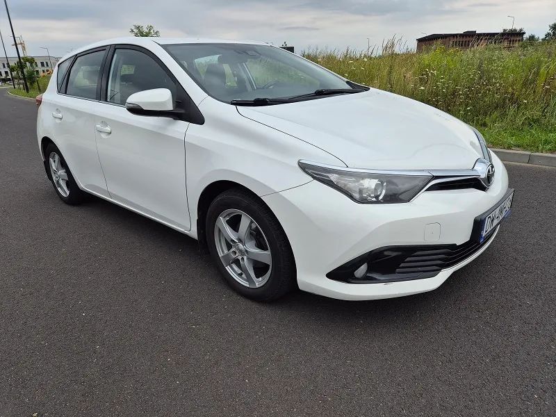 Toyota Auris Toyota Auris krajowa bezwypadkowa zamienie