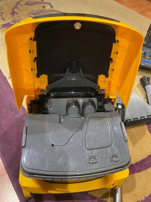 потужний пилосос Zelmer Aquawelt Plus