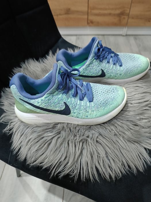 Buty damskie kolorowe