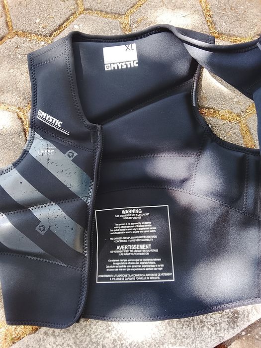 Colete de impacto mystic kitesurf