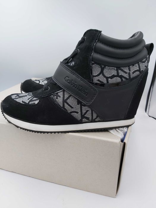 Sneakersy CALVIN KLEIN Srebrne botki rozmiar 39