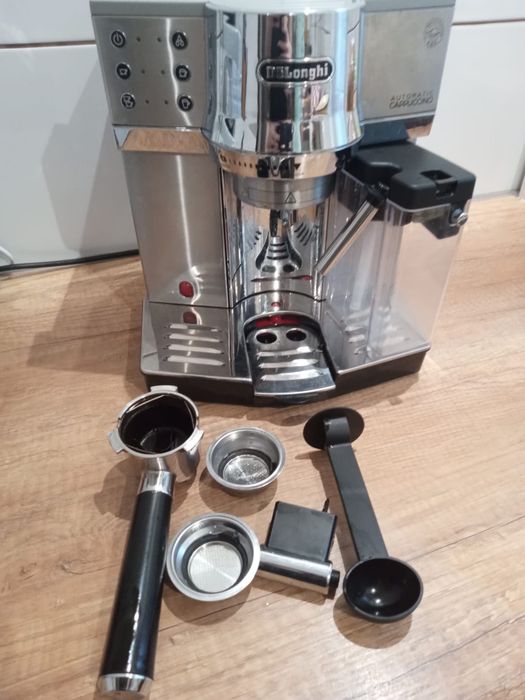 Ekspres DeLonghi