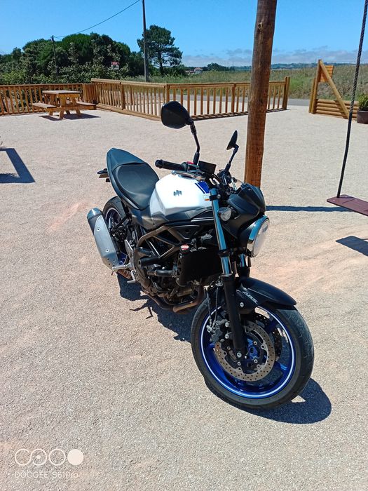 Suzuki SV 650 com 10250km