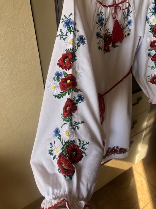 Продам платье вышиванку Moderika158 рост