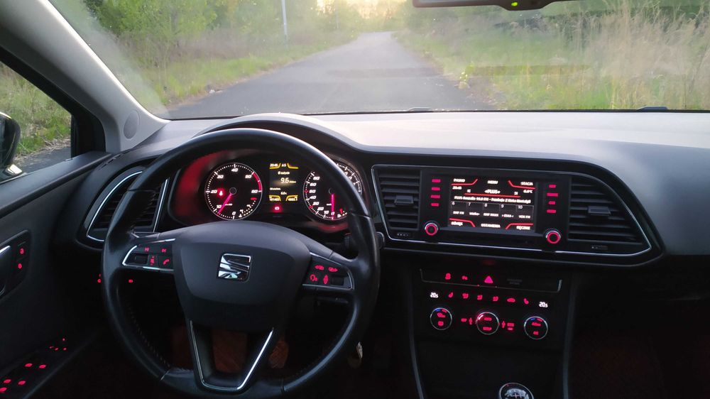 Seat Leon 2.0 TDI  150 KM Full Led przebieg 191.500