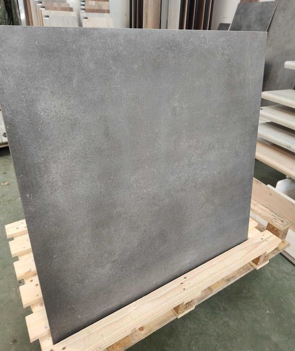 GRES 80x80, wyprzedaż 49zł/m2 ANTRACYT