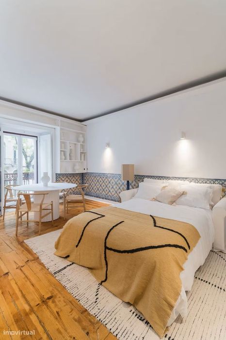 Apartamento T1 com 1 casa de banho na Estrela