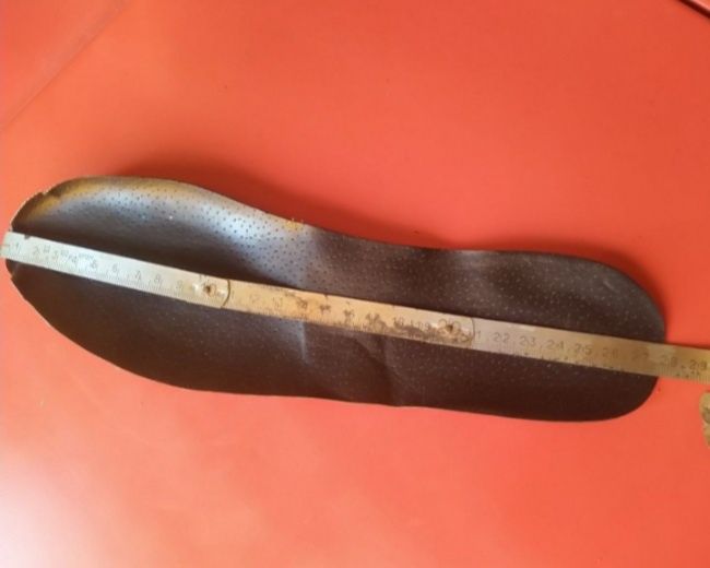 Продам б/у бальні туфлі р.37.5,м.Кривий Ріг,пл.Толстого.САМОВИВІЗ!!!