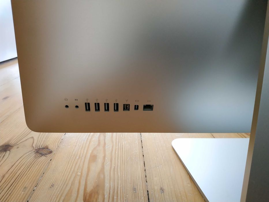 iMac 27" (late 2009) 16GB RAM 250GB Disco