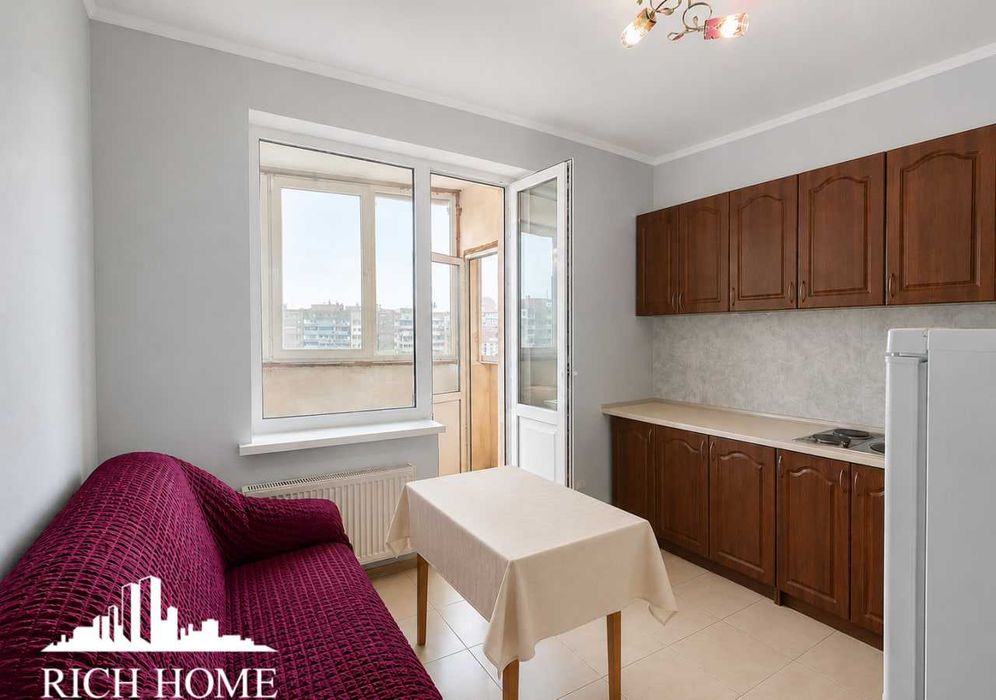 Apartment in Kyiv, 3-y mikrorayon Pivnichno-Brovarskoho masyvu, Darnytskyy masyv - More