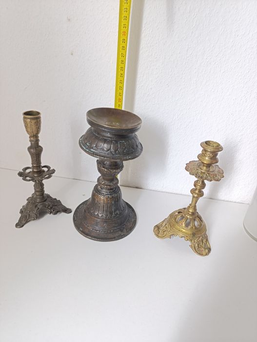 Бронзовые подсвечники