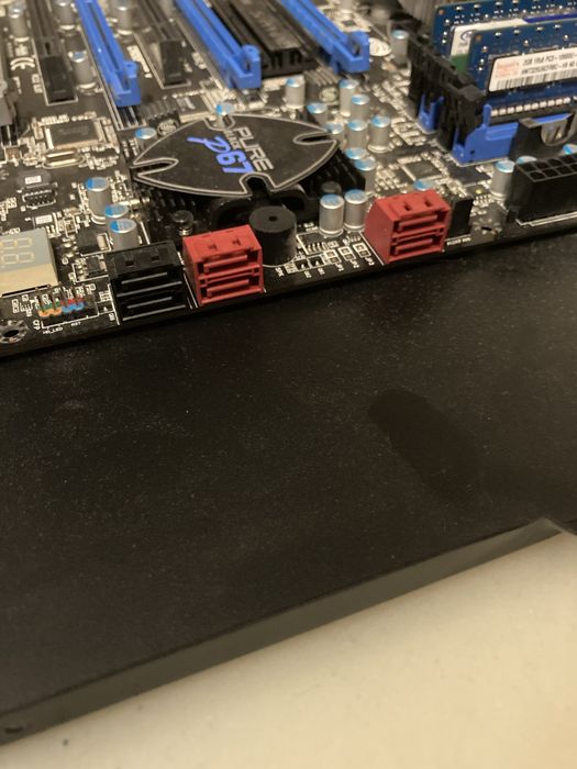 Комплект, мат плата sapphire p67, intel core i5 2400 6gb ram