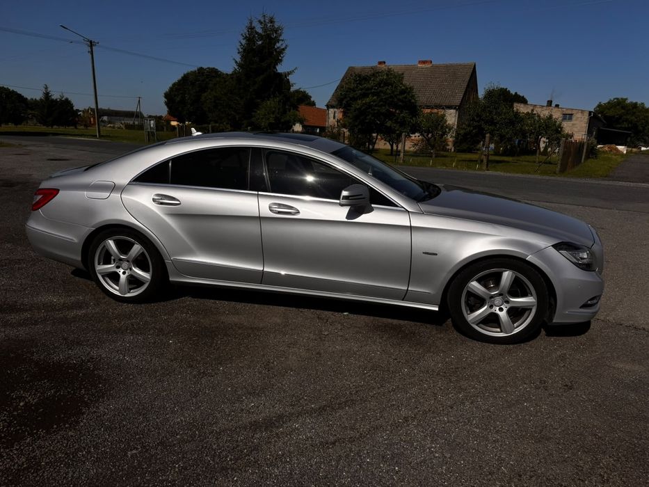 Mercedes Benz CLS