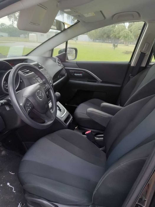 Mazda 5      2014