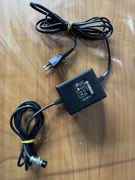 Mesa Mistura USB Yamaha MG 10XUF