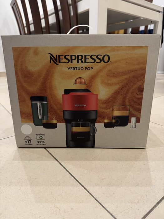 Vendo maquina Nespresso Vertuo pop