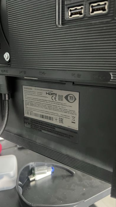 монітор samsung f24t450gyi