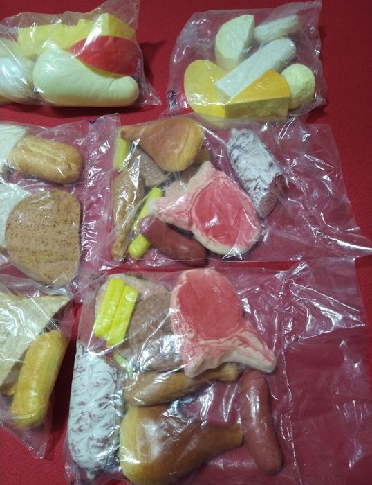 Alimentos para brincar bebé crianças ou decoração cozinha restaurante