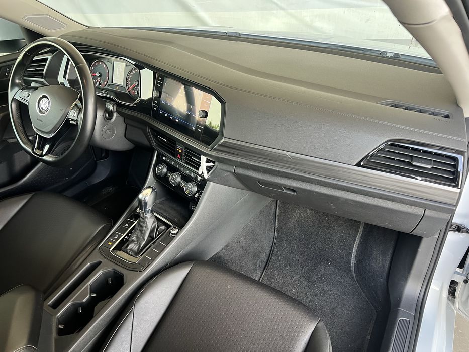 Volkswagen Jetta 2018 рік 1.4 бензин Автомат