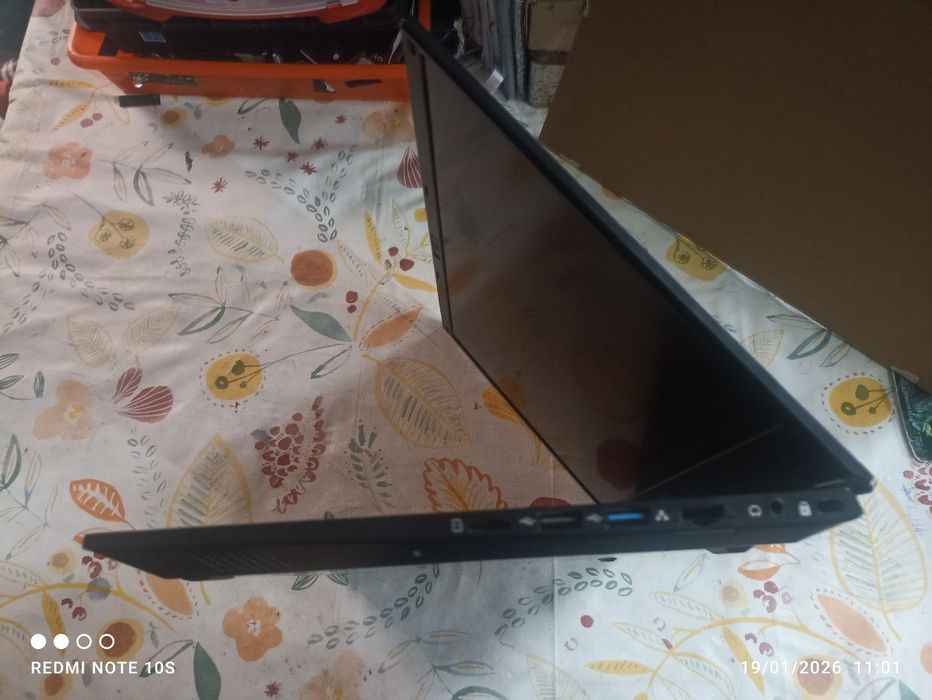 Insys MOD: YK1-140C de  14 polegadas