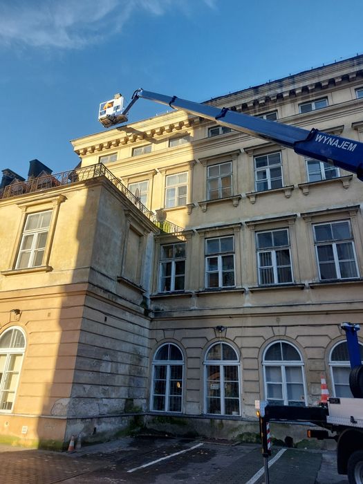 Zwyżka podnośnik koszowy