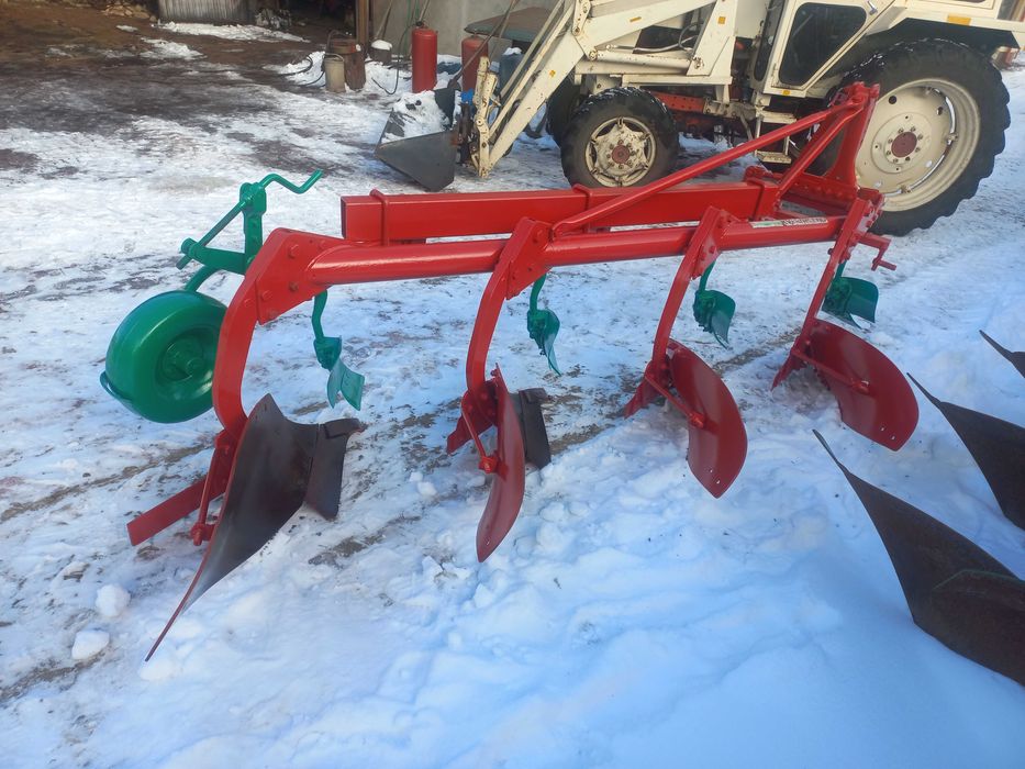 Плуг Квернеланд Kverneland