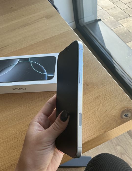 iPhone 16 pro max 256 GB