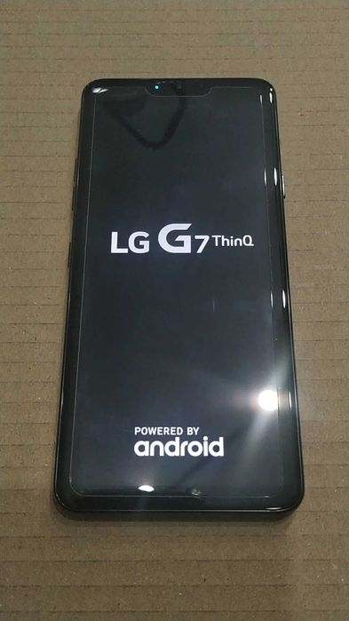 LG G7 ThinQ 64GB - Como Novo + Caixa e Acessórios