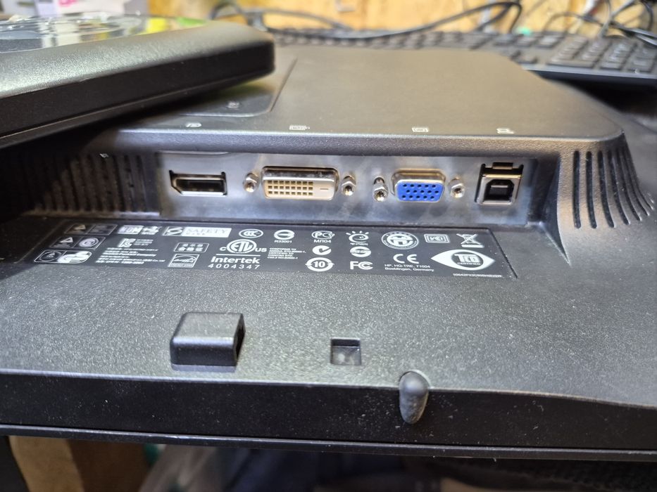 Hp compaq La2306 monitor 24cale