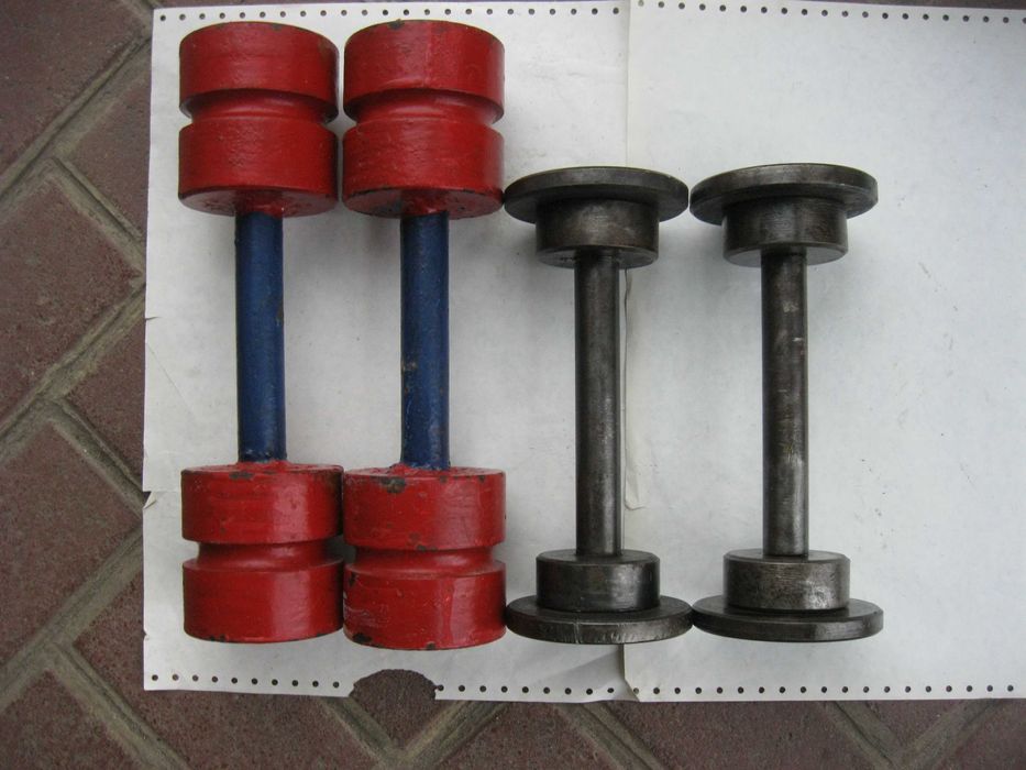 Продам гантели 6 и 3,5 кг