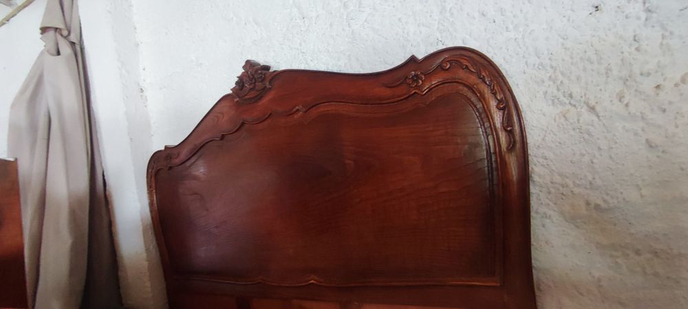 Cama madeira antiga