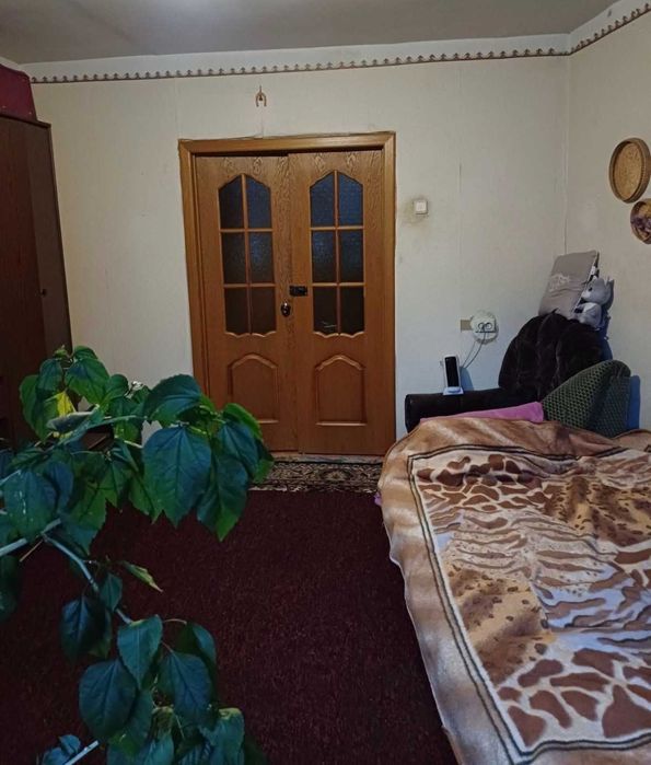 Продам 3кімнатну квартиру на Вересневій 9