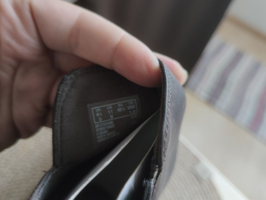 Clarks нові 42 нубук