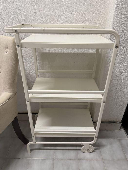Carrinho branco ikea