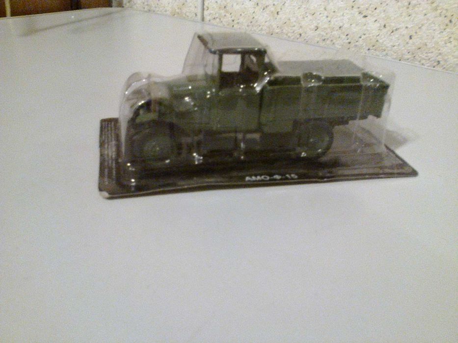 АМО Ф-15 - модель-игрушка от DeAgostini серия "Автолегенды " №88