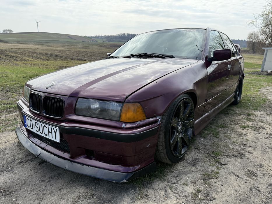 BMW E36 Seria 3 drift spec 170 konii