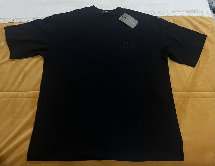 T-shirt balenciaga
