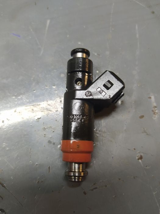 Форсунка ВАЗ 21214, ВАЗ 2123 Нива Шевроле SIEMENS VAZ 20734 форсунки