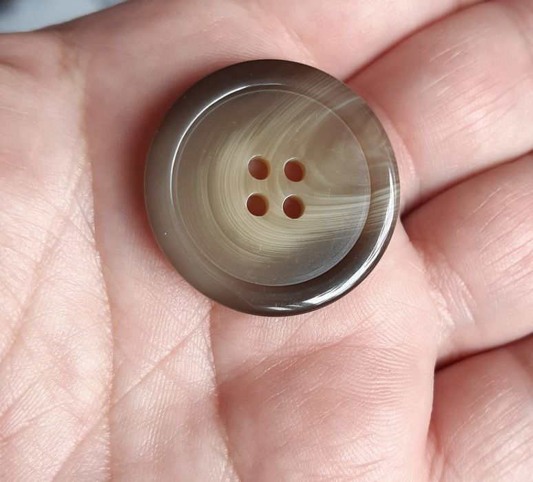 Пуговиці,гудзикі до пальто 8 шт