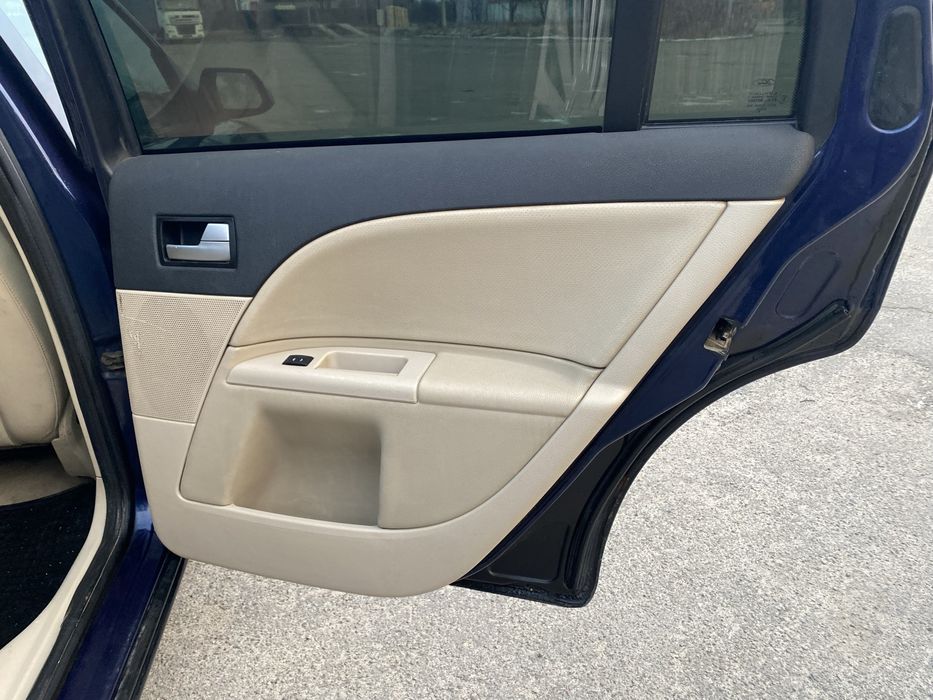 Ford Mondeo 2.0 дизель 2001 рік  Механіка Нерозмитнений