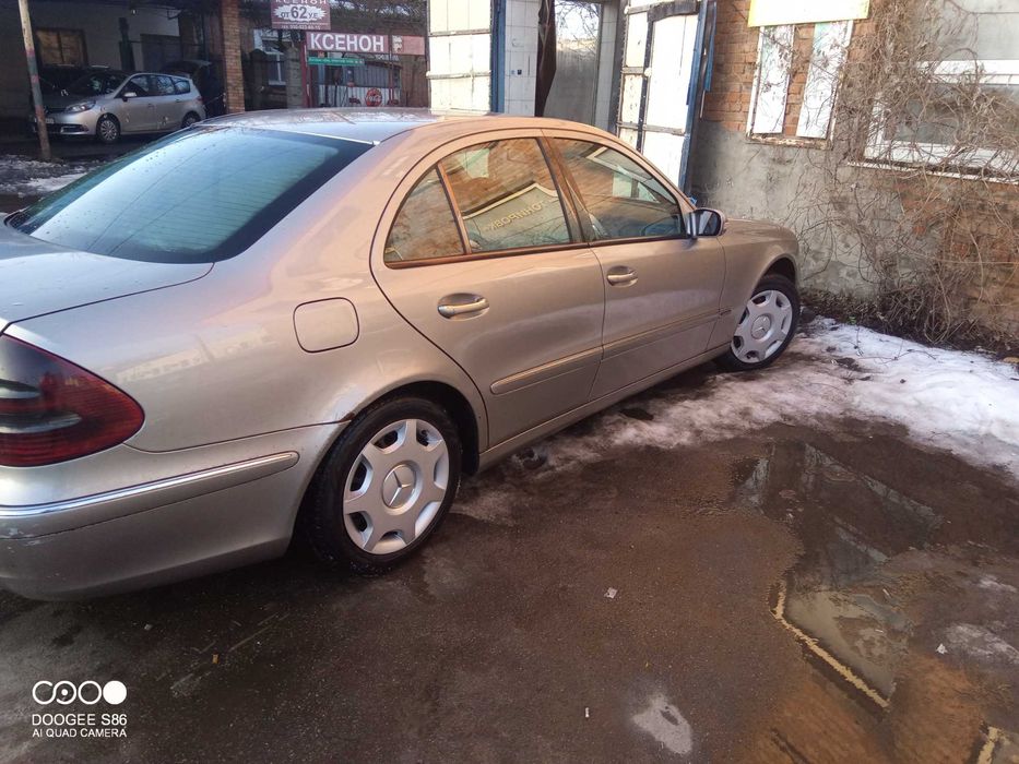 Продам w211 2.2 cdi