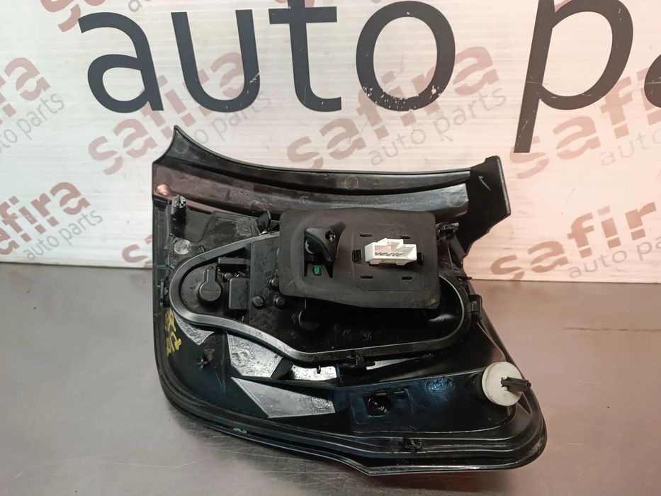 FAROLIM STOP CITROEN C3 II MK2 - ESQUERDO / DIREITO 9803928480
