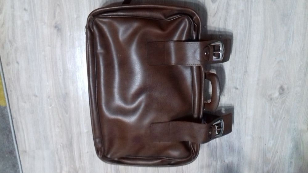 Walizka skórzana PRL.