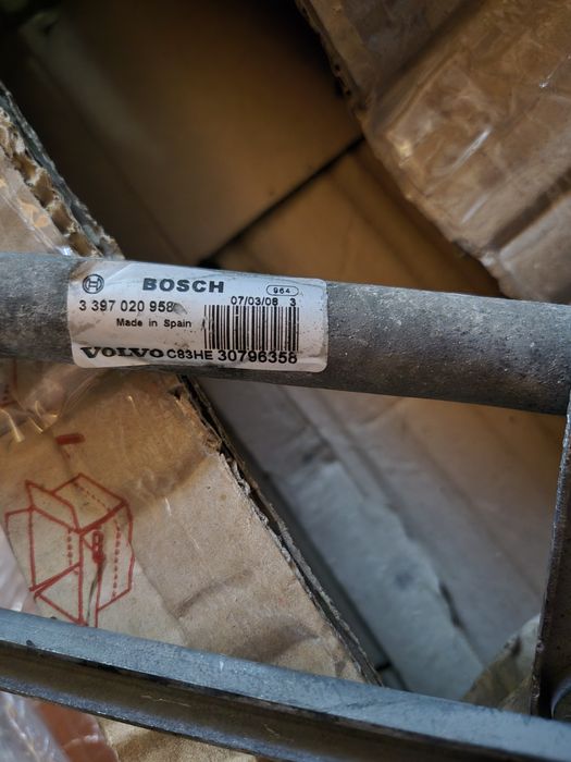 Трапеція склоочисників вольового в 50 в зборі