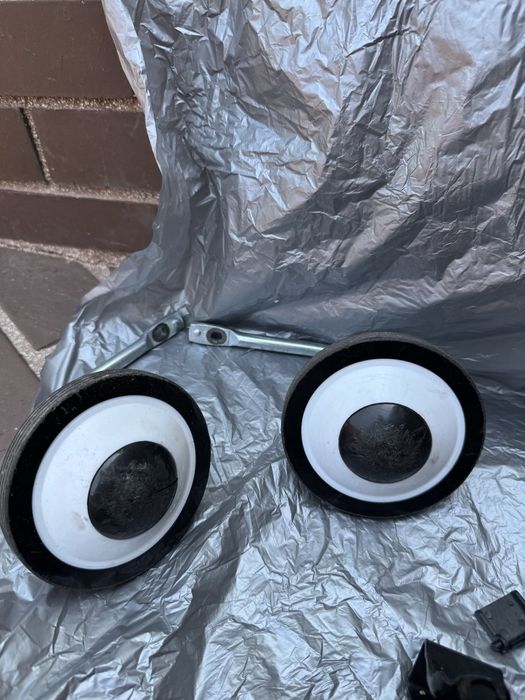 Rodas de apoio para bicicleta ou trotinete de crianças